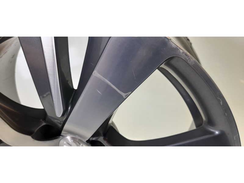 Recambio de llanta para peugeot 2008 i (cu_) 1.2 thp 110 / puretech 110 referencia OEM IAM 9678398277  