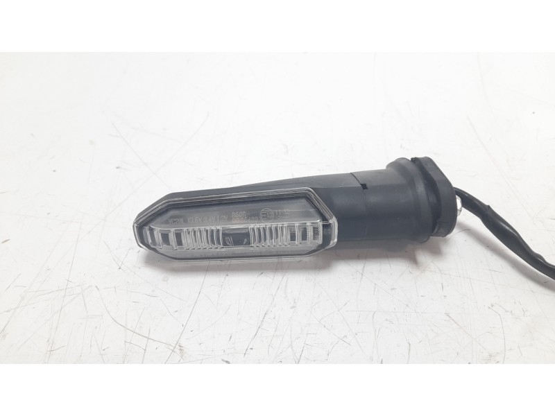 Recambio de piloto trasero derecho para honda cb 750 hornet referencia OEM IAM 33600MLFE01  