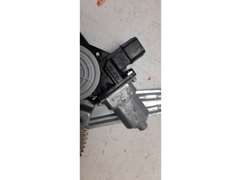 Recambio de elevalunas trasero izquierdo para subaru outback (bs) 2.0 d awd (bsd) referencia OEM IAM 61042AL010  