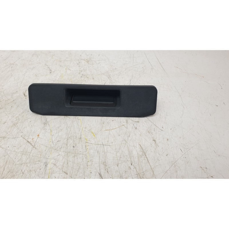 Recambio de maneta exterior porton para mercedes-benz clase a (w176) 1.8 cdi cat referencia OEM IAM 1667500493  