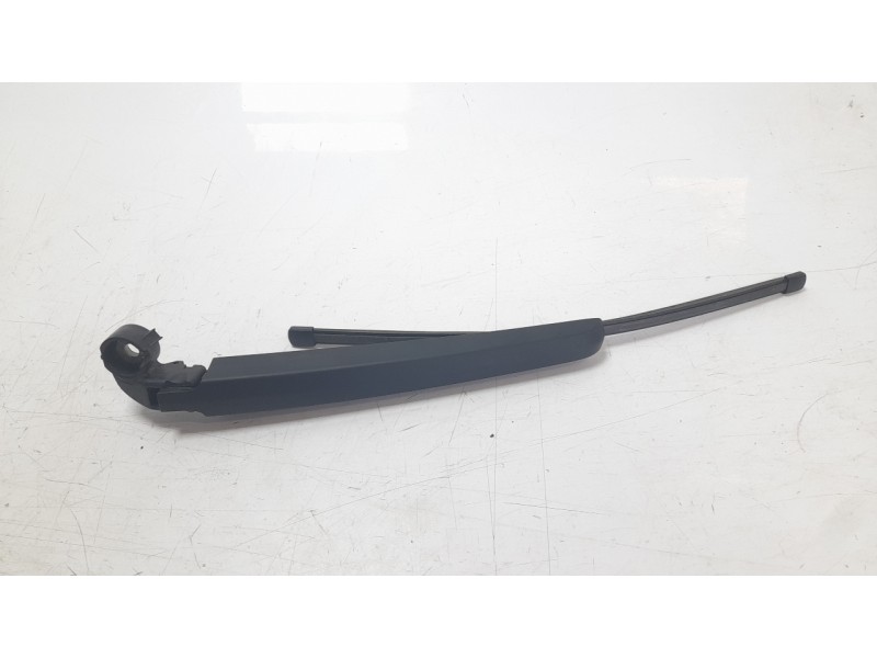 Recambio de brazo limpia trasero para seat leon sportstourer (kl8, kld) 2.0 tdi referencia OEM IAM 5FA955707  