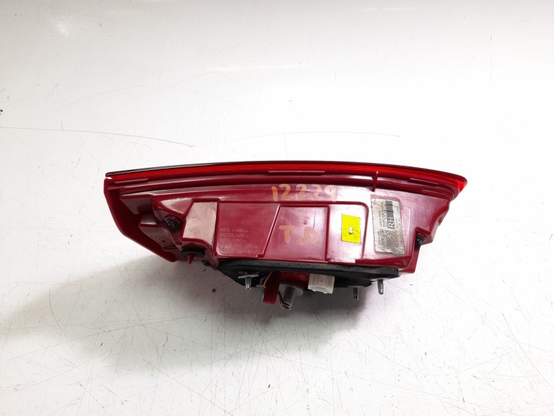 Recambio de piloto trasero derecho interior para hyundai i30 (pde, pd, pden) 2.0 n referencia OEM IAM 92404G4500  