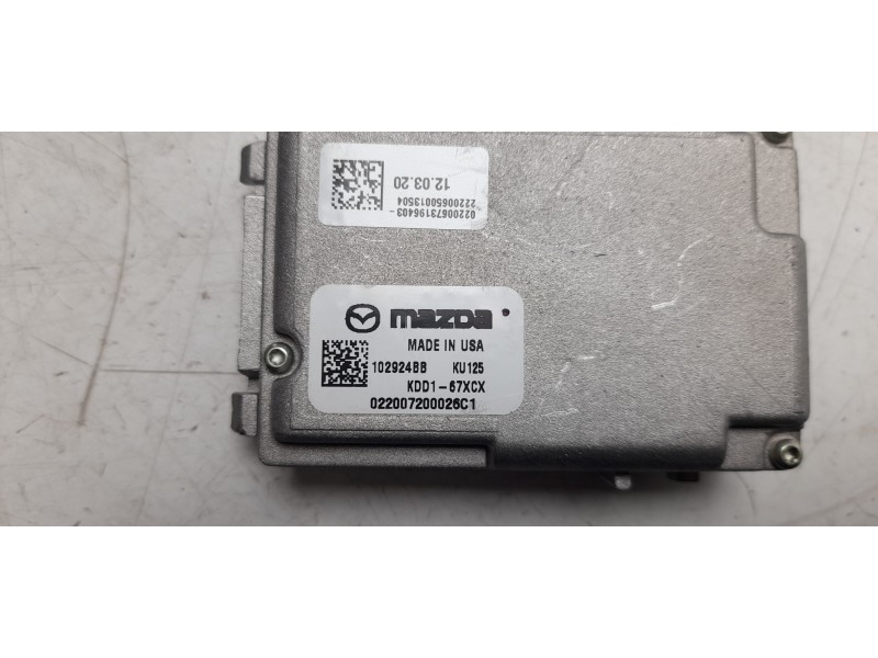 Recambio de camara vision frontal para mazda cx-3 100 aniversario referencia OEM IAM KDD167XCX  