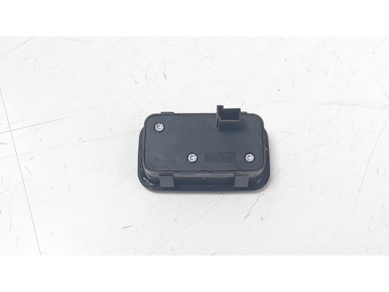 Recambio de interruptor para mercedes-benz clase b sports tourer (w247) b 200 d (247.012) referencia OEM IAM 2128210551  