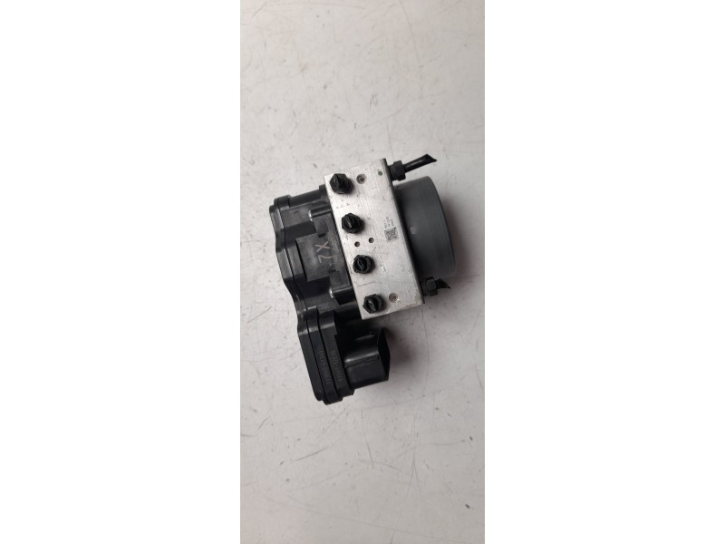 Recambio de abs para toyota corolla station wagon (_e21_) 2.0 hybrid (mzeh12) referencia OEM IAM 4451012600  