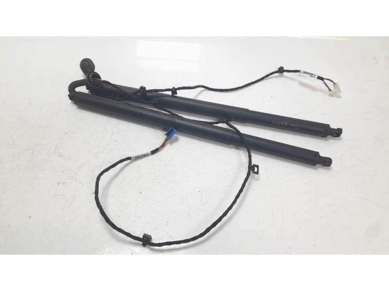 Recambio de amortiguadores maletero / porton para mercedes-benz clase b sports tourer (w247) b 200 d (247.012) referencia OEM IA