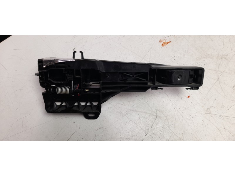 Recambio de maneta exterior delantera izquierda para renault clio v intens referencia OEM IAM 806069819R  