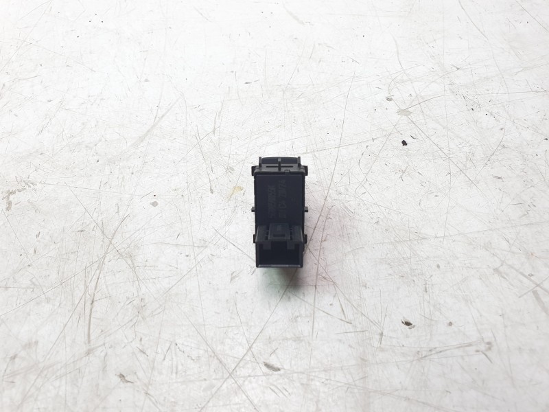 Recambio de mando elevalunas trasero izquierdo para volkswagen t-cross life referencia OEM IAM 5G0959855RWZU  