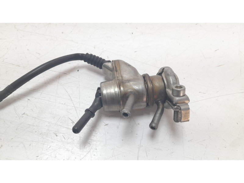 Recambio de inyector para seat leon sportstourer (kl8, kld) 2.0 tdi referencia OEM IAM 05L131113Q  
