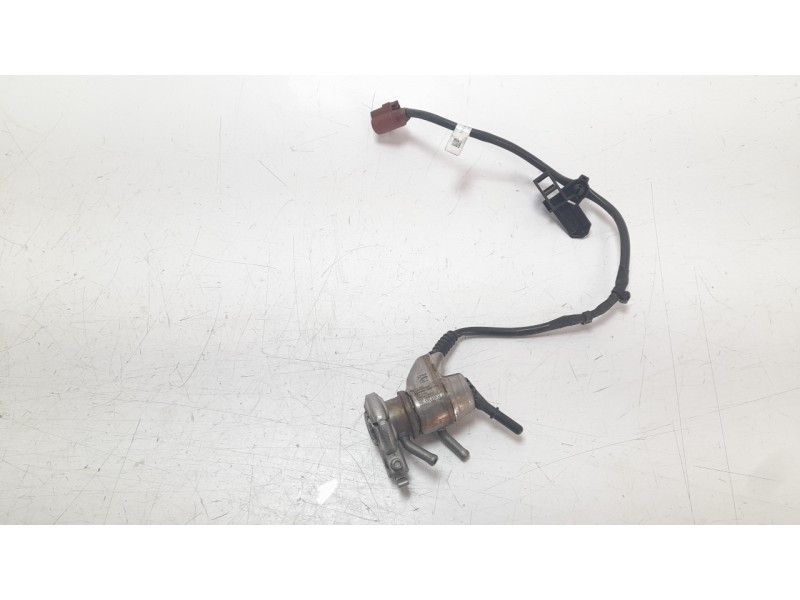 Recambio de inyector para seat leon sportstourer (kl8, kld) 2.0 tdi referencia OEM IAM 05L131113Q  