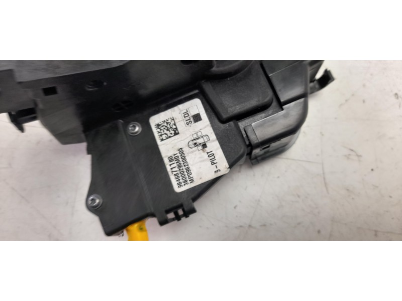 Recambio de cerradura puerta trasera izquierda para jeep avenger altitude referencia OEM IAM 9846871180  