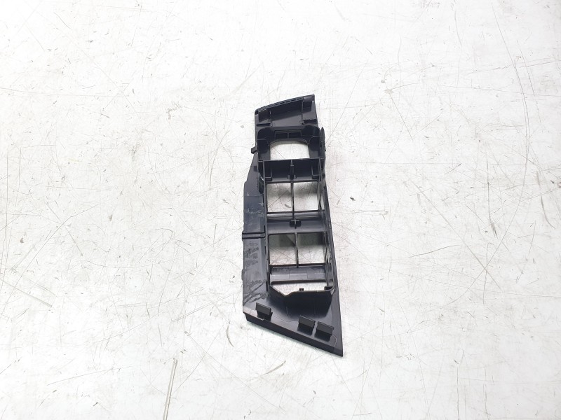 Recambio de moldura para volkswagen t-cross life referencia OEM IAM 2G1867255  