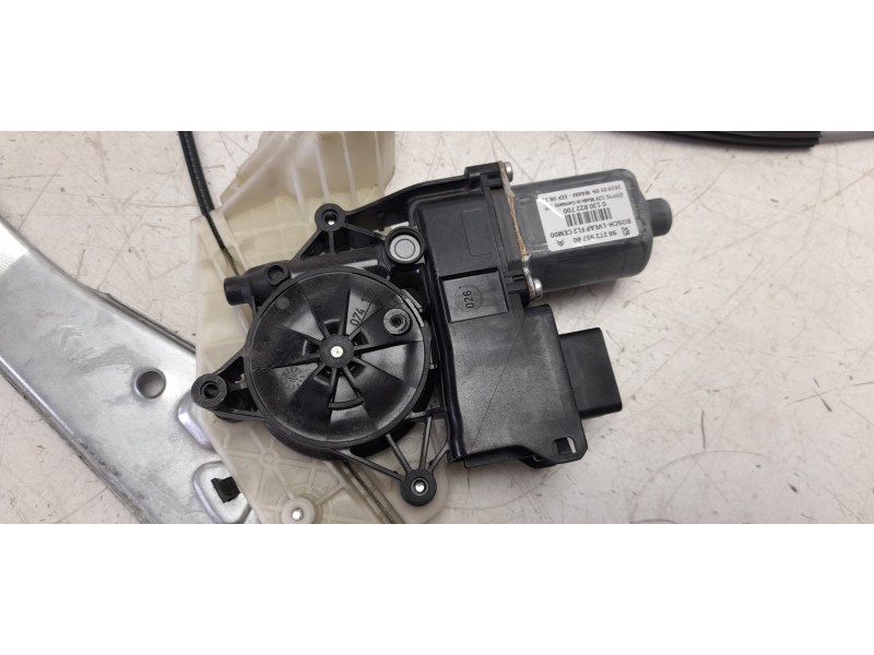Recambio de elevalunas delantero izquierdo para citroën c4 cactus origins referencia OEM IAM 9827189380  