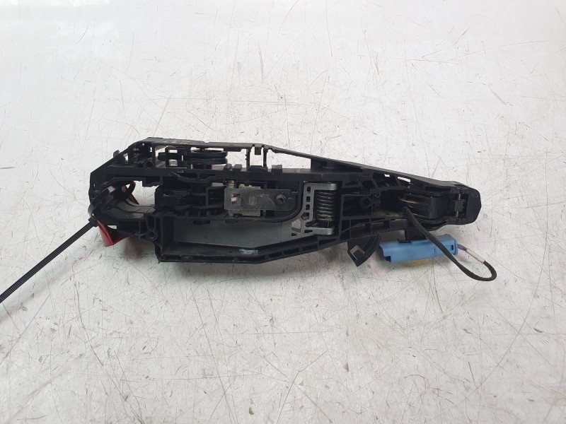 Recambio de maneta exterior delantera izquierda para jeep avenger altitude referencia OEM IAM 9686433780  