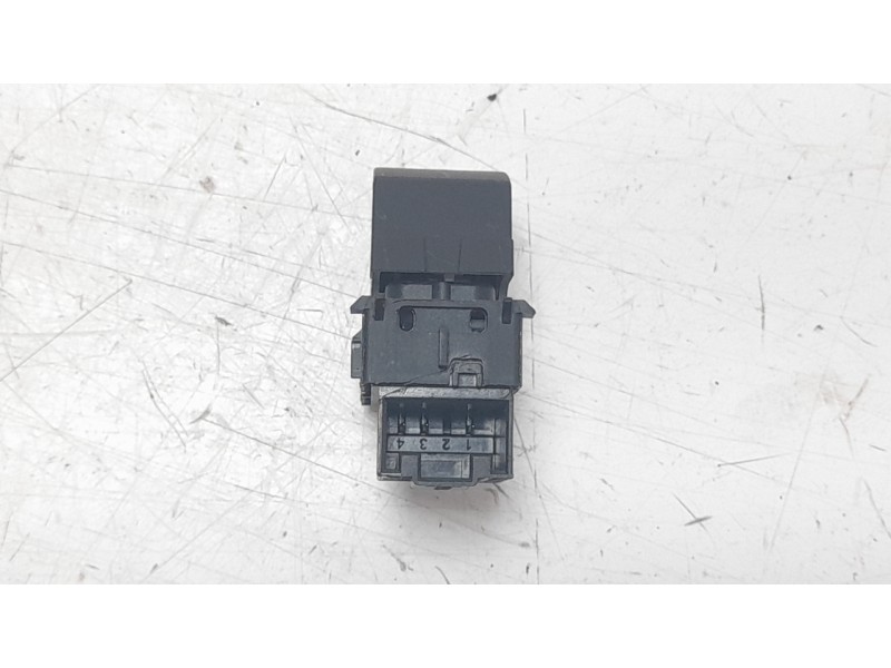Recambio de mando elevalunas trasero derecho para seat leon sportstourer (kl8, kld) 2.0 tdi referencia OEM IAM 5G0959855N  