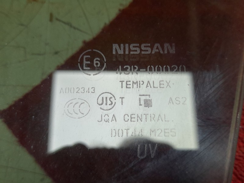 Recambio de luna custodia delantera izquierda para nissan 350 z (z33) 3.5 v6 cat referencia OEM IAM 80301CD000  