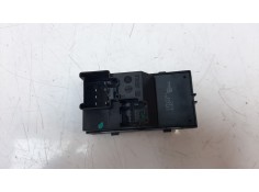Recambio de mando elevalunas delantero derecho para opel insignia country tourer 2.0 16v cdti referencia OEM IAM 22915101   2
