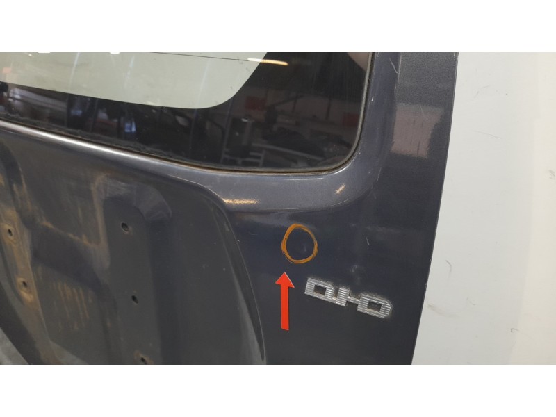 Recambio de porton trasero para mitsubishi montero (v60/v70) 3.2 di-d cat referencia OEM IAM MR592561  