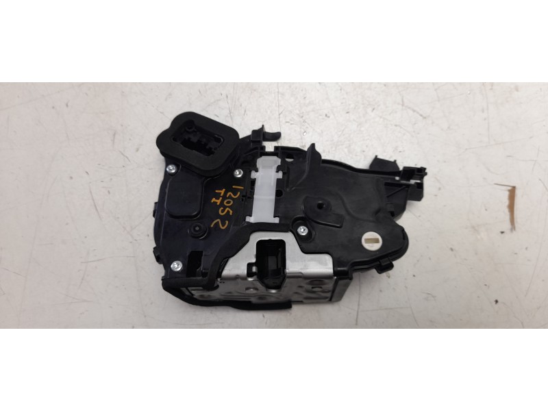 Recambio de cerradura puerta trasera izquierda para volkswagen t-cross life referencia OEM IAM 10A839015B DLF990037HQ 