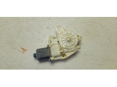 MOTOR ELEVALUNAS DELANTERO DERECHO A2048200242 