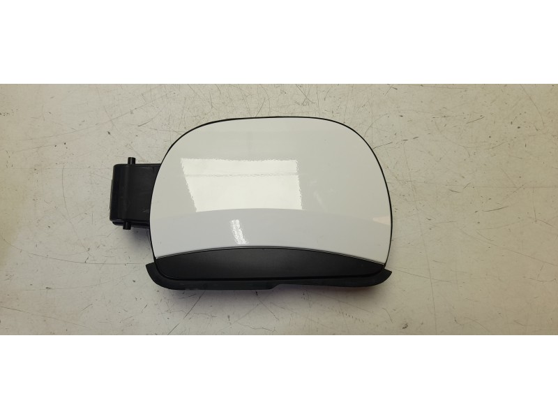 Recambio de tapa exterior combustible para citroën c4 cactus origins referencia OEM IAM 9801501380  