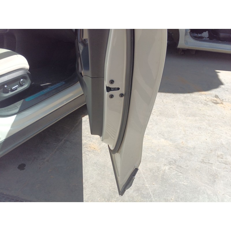 Recambio de cerradura puerta delantera derecha para smart 1 ev a las 4 ruedas referencia OEM IAM   