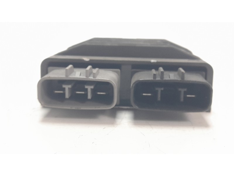 Recambio de aleron trasero para honda cb 750 hornet referencia OEM IAM FH027AA  