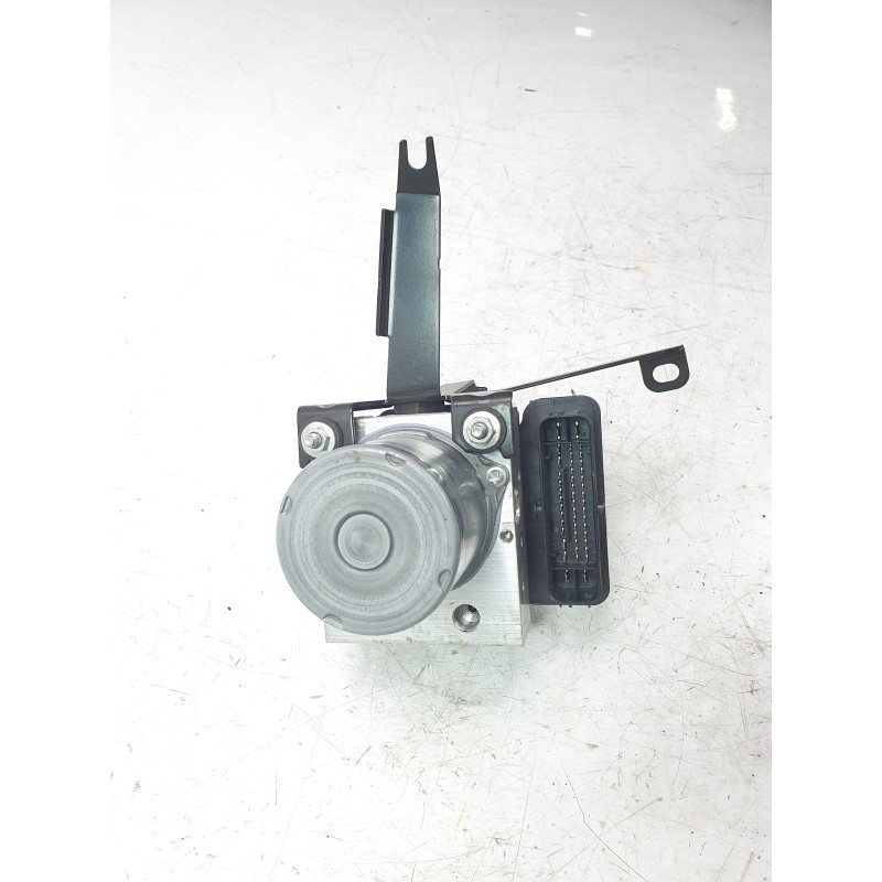 Recambio de abs para mercedes-benz cla (c118) cla 200 4-matic (118.388) referencia OEM IAM 1779002910  