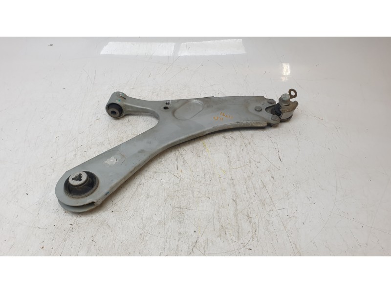 Recambio de brazo suspension delantero derecho para jeep avenger altitude referencia OEM IAM 9830190580  