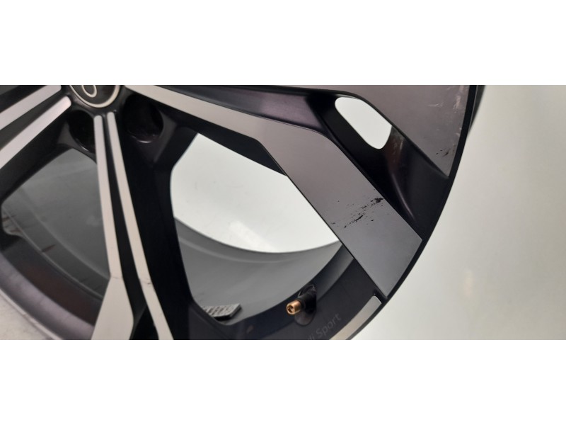 Recambio de llanta para audi q3 sportback (f3n) 35 tdi referencia OEM IAM 83A601025AC  