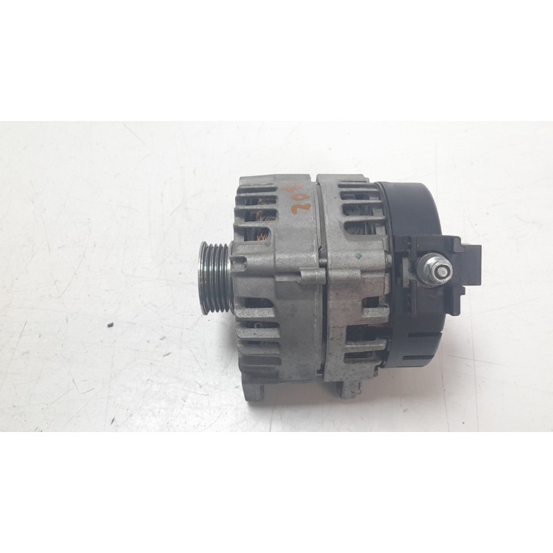 Recambio de alternador para mercedes-benz clase cla (bm 118) shooting brake cla 200 d (118.612) referencia OEM IAM A0009063903  