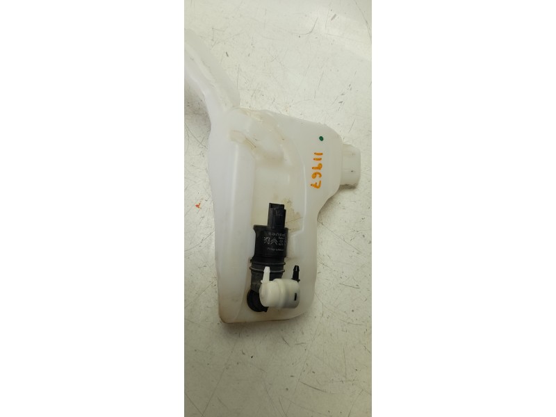 Recambio de deposito limpia para citroën c4 cactus origins referencia OEM IAM 9801973680  