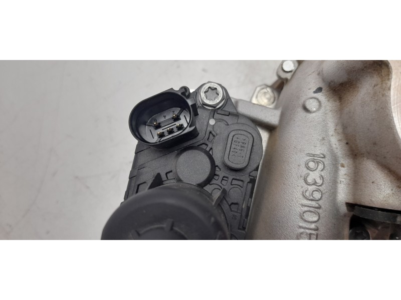 Recambio de turbocompresor para volkswagen t-cross life referencia OEM IAM 05C145701F  