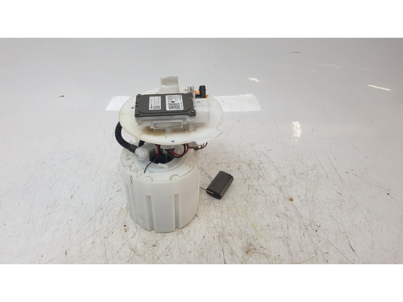 Recambio de bomba combustible para kia niro (sg2) hybrid concept referencia OEM IAM 31110AT500  