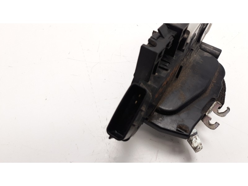 Recambio de cerradura puerta trasera izquierda para nissan x-trail (t32) 1.6 dci turbodiesel cat referencia OEM IAM F1814520  