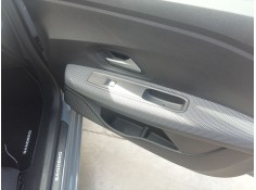 Recambio de mando elevalunas delantero derecho para dacia sandero iii 1.0 tce 90 eco-g referencia OEM IAM   
