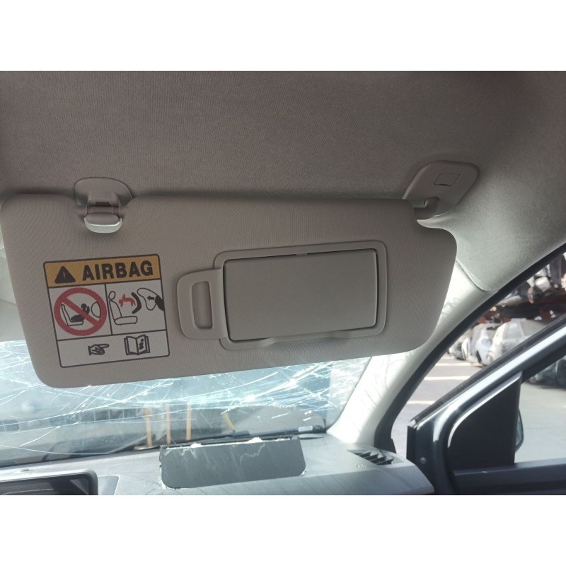 Recambio de parasol derecho para dacia sandero iii 1.0 tce 90 eco-g referencia OEM IAM   