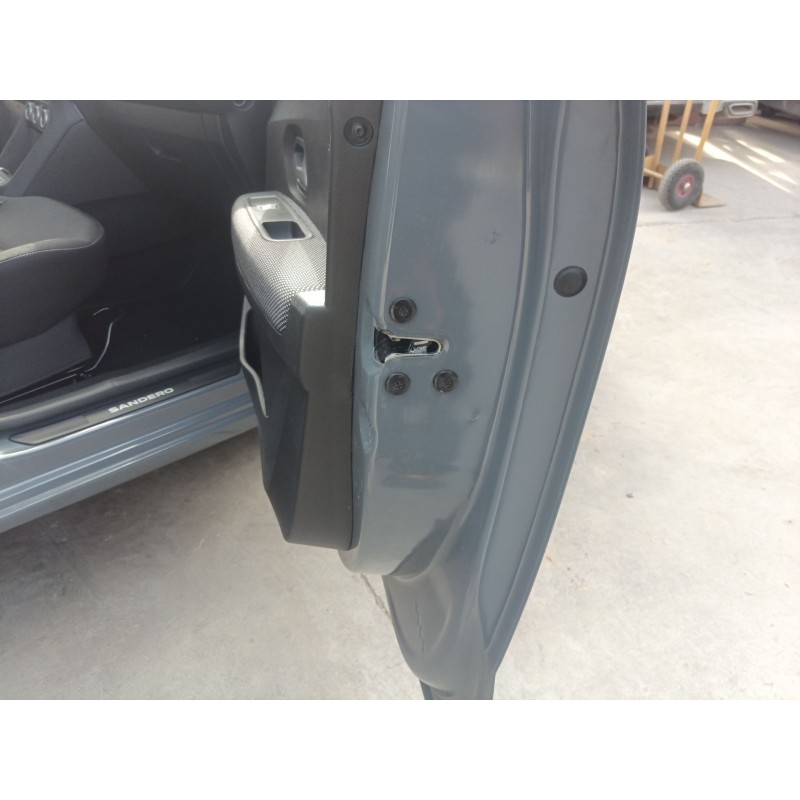 Recambio de cerradura puerta delantera derecha para dacia sandero iii 1.0 tce 90 eco-g referencia OEM IAM   
