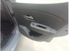 ELEVALUNAS TRASERO DERECHO 827201979R 