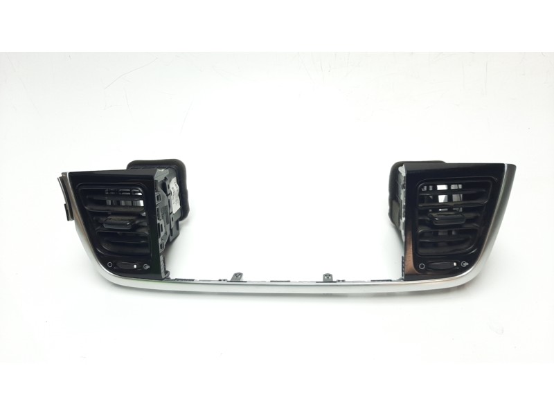 Recambio de rejilla aireadora para kia rio (yb) drive referencia OEM IAM 84740H8300SA1  