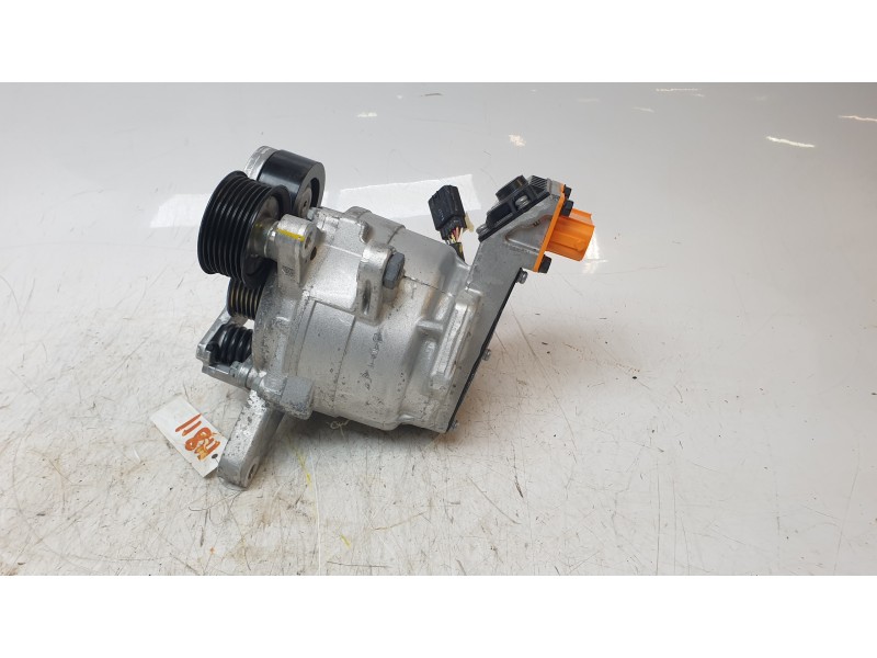 Recambio de alternador para kia niro (sg2) hybrid concept referencia OEM IAM 3739003920  