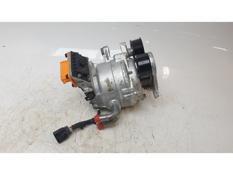 Recambio de alternador para kia niro (sg2) hybrid concept referencia OEM IAM 3739003920  