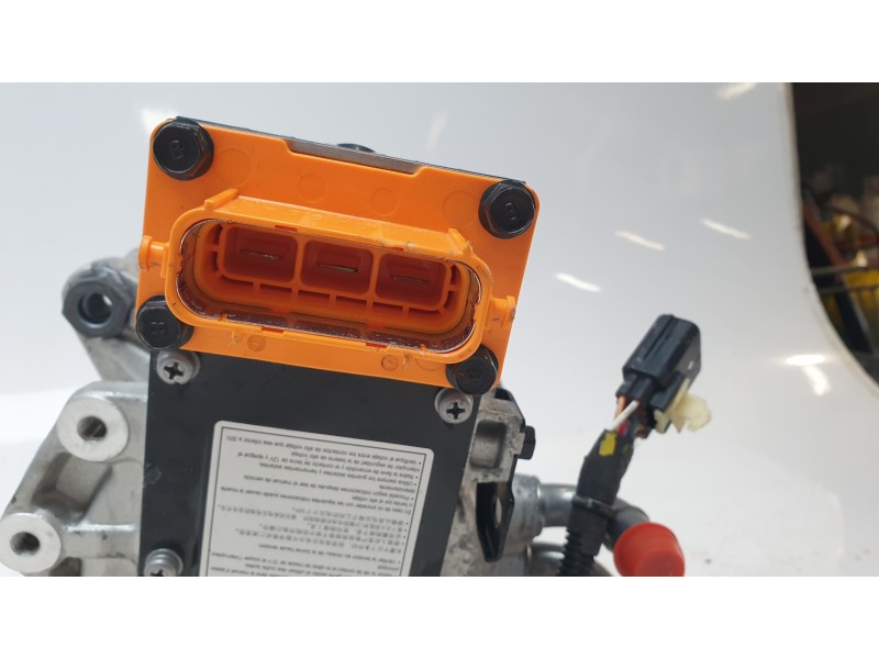 Recambio de alternador para kia niro (sg2) hybrid concept referencia OEM IAM 3739003920  