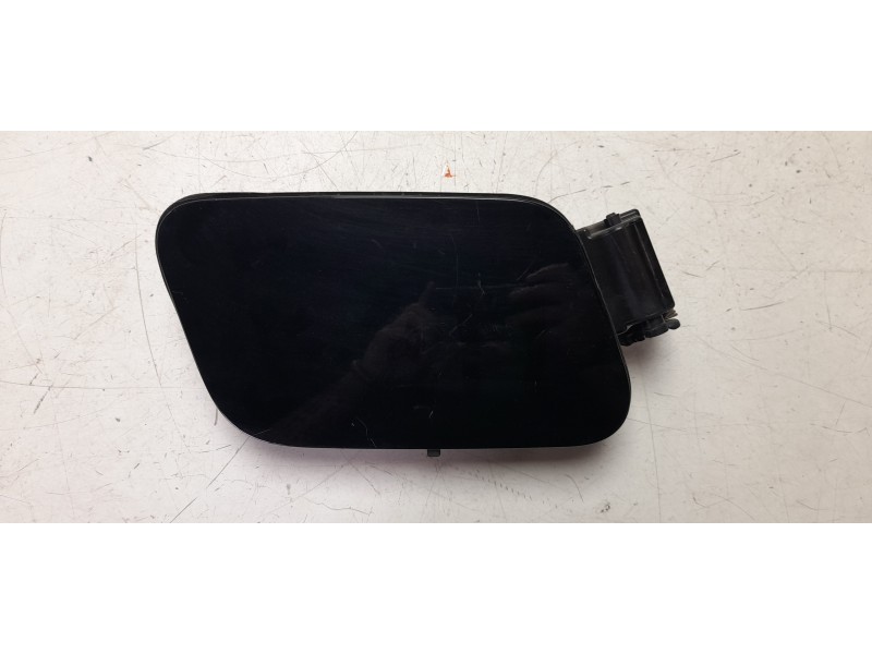 Recambio de tapa exterior combustible para opel grandland x 120 aniversario referencia OEM IAM YP00010880  