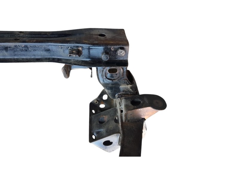 Recambio de puente delantero para mitsubishi montero (v60/v70) 3.2 di-d cat referencia OEM IAM MR448101  