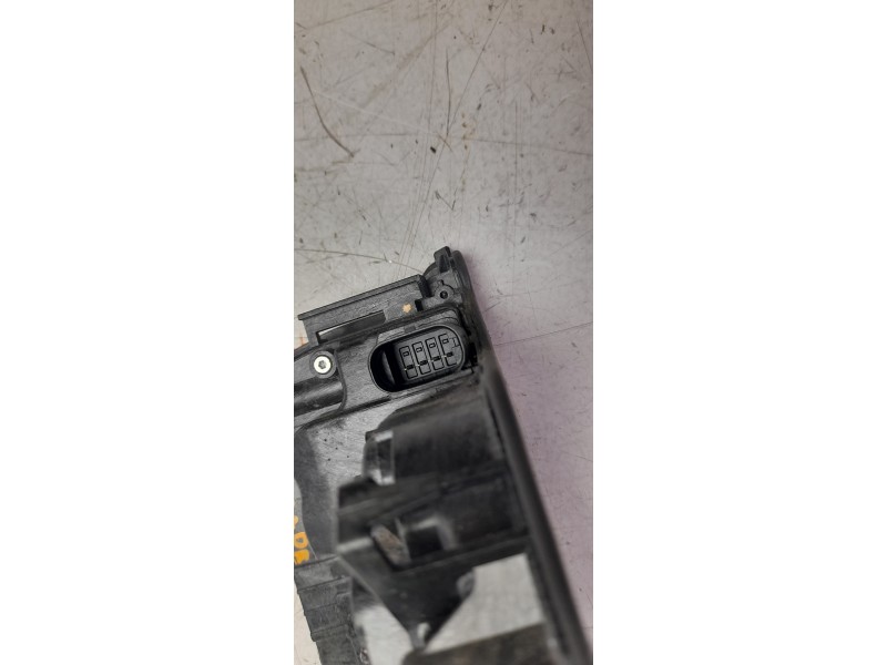 Recambio de cerradura puerta trasera derecha para mini mini (f55) cooper d referencia OEM IAM 51227281940  EZCBM091