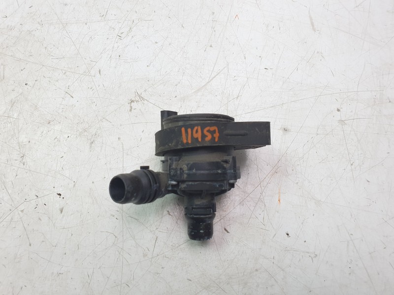 Recambio de bomba agua para citroën c4 berlina e-feel pack referencia OEM IAM 0392023428 9833874480 