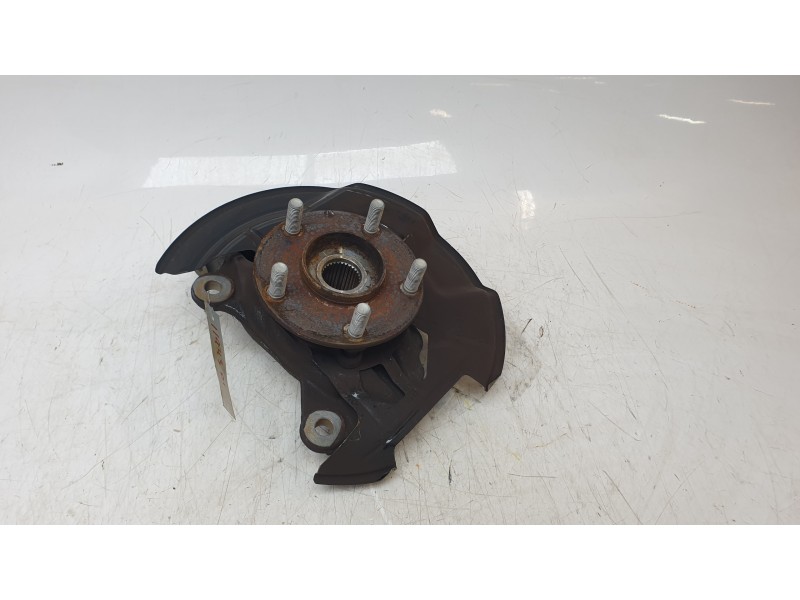 Recambio de mangueta delantera izquierda para mazda cx-5 luxury 2wd referencia OEM IAM KD3533031A  