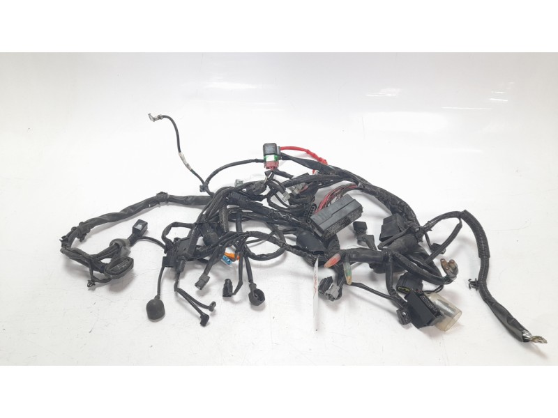 Recambio de arnes de cables para honda cb 750 hornet referencia OEM IAM 32100MLBD00  