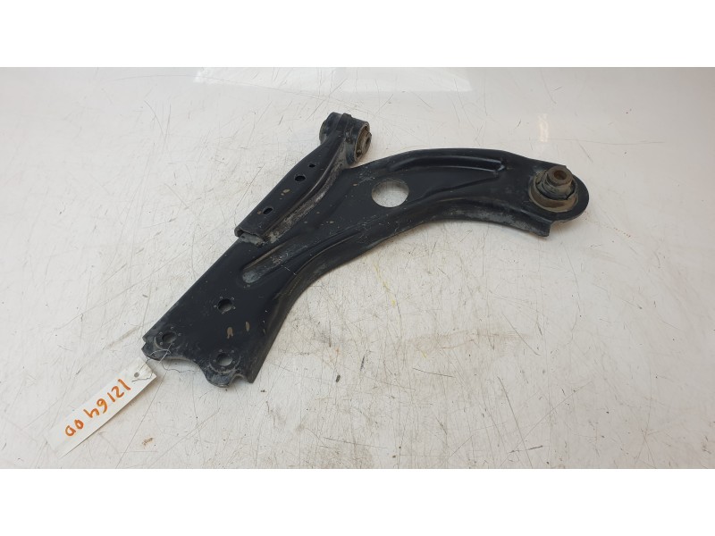 Recambio de brazo suspension inferior delantero derecho para peugeot rifter 1.5 bluehdi 100 referencia OEM IAM 9846329080  